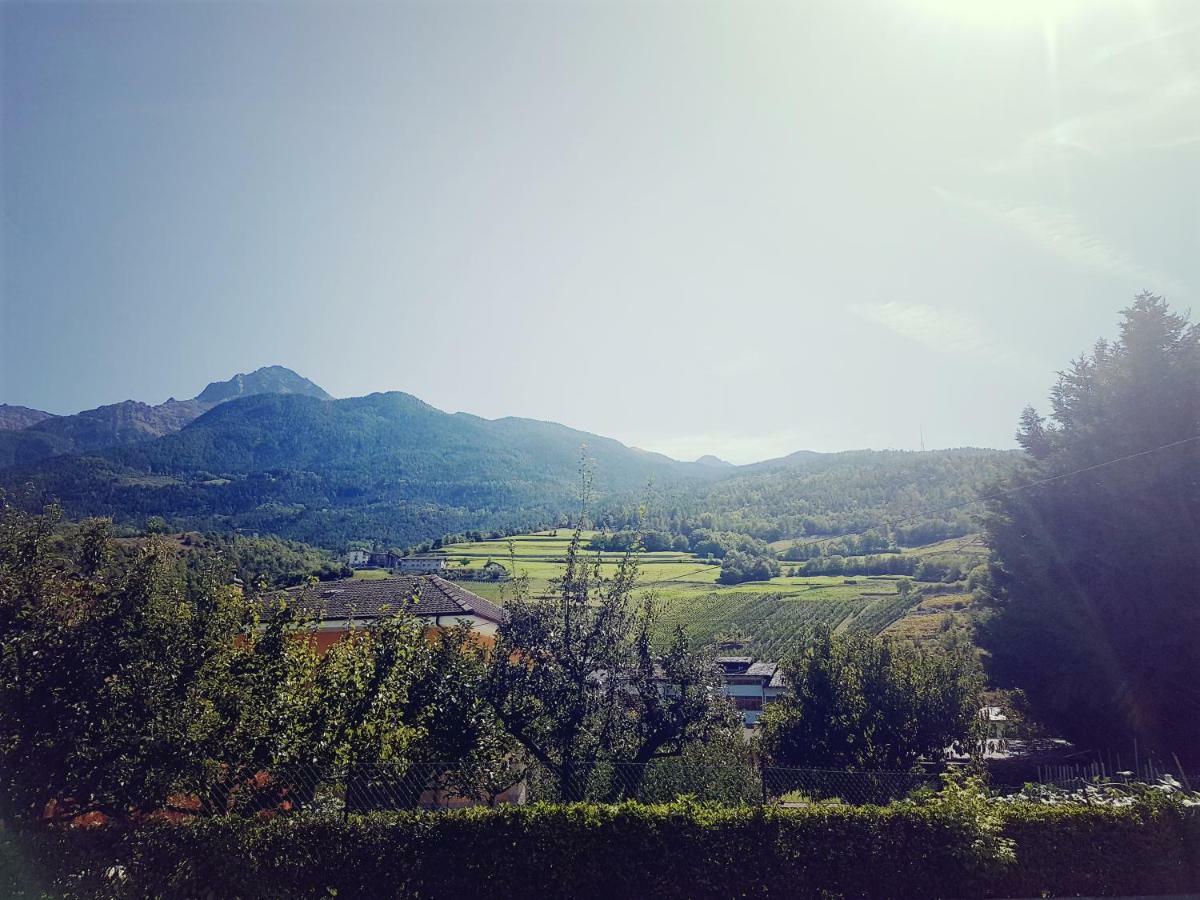 Casa Di Tia Lägenhet Aosta Exteriör bild