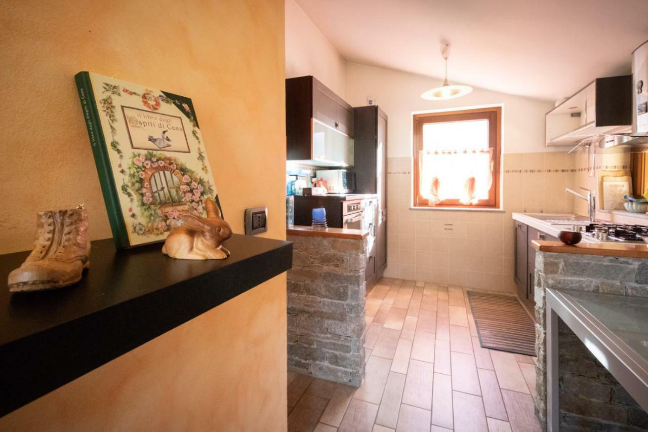 Casa Di Tia Lägenhet Aosta Exteriör bild