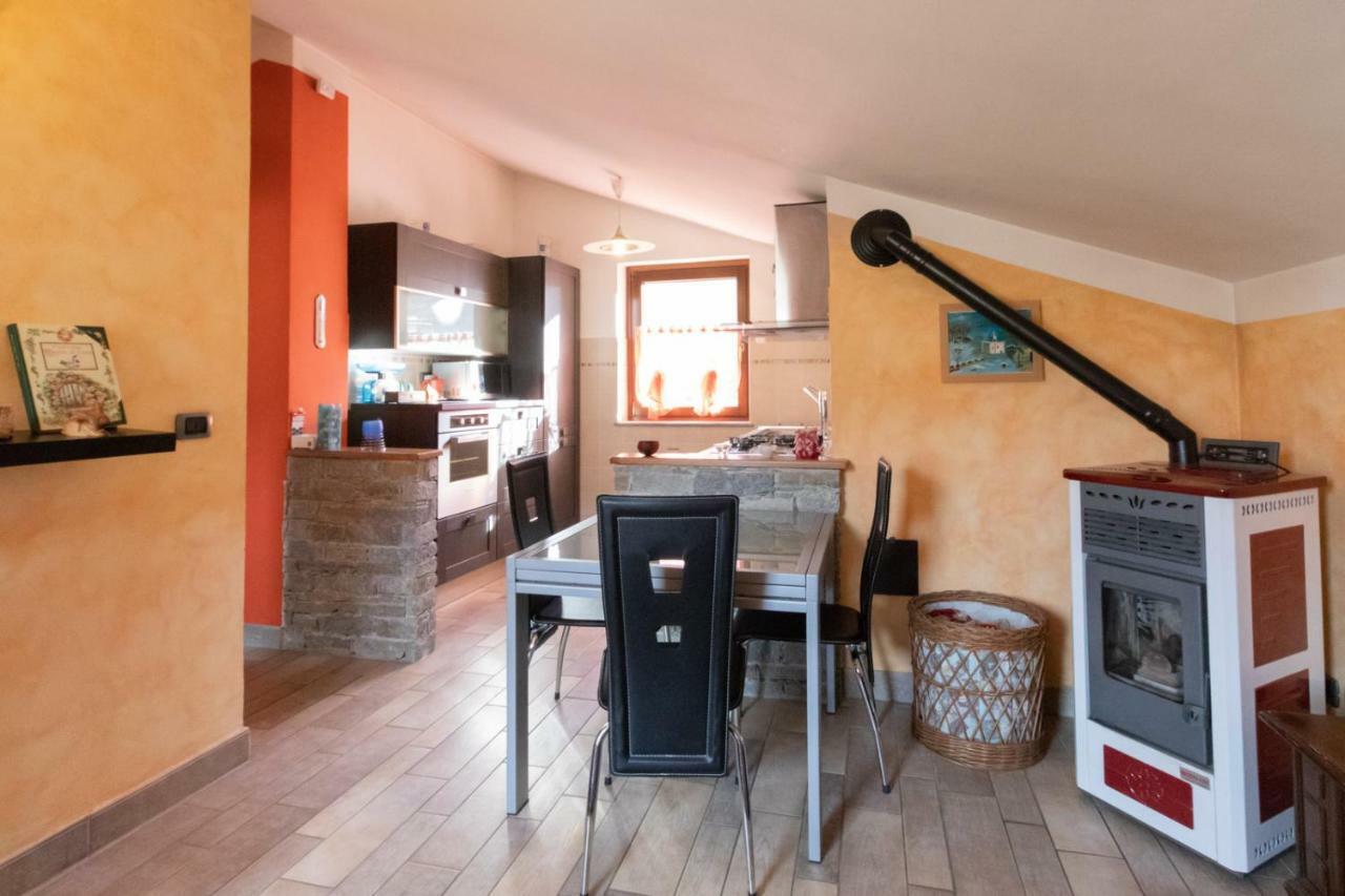 Casa Di Tia Lägenhet Aosta Exteriör bild
